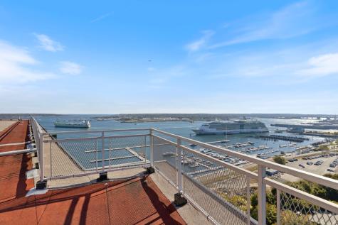 45 Eastern Promenade Portland ME 04101