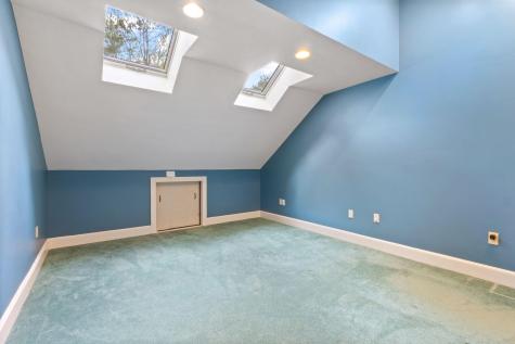 14 Wildwood Circle Portland ME 04103