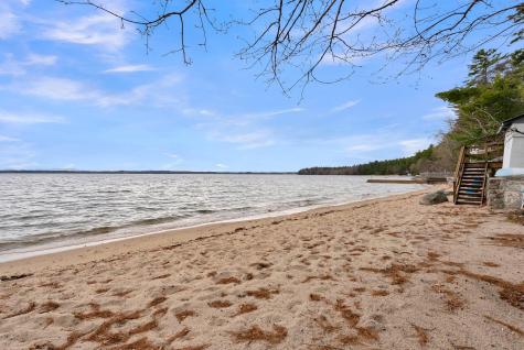 1112 Roosevelt Trail Windham ME 04062