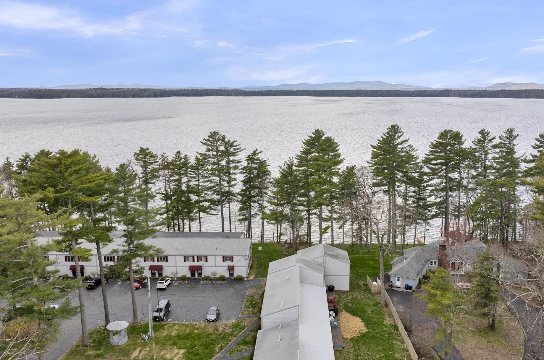 1112 Roosevelt Trail Windham ME 04062