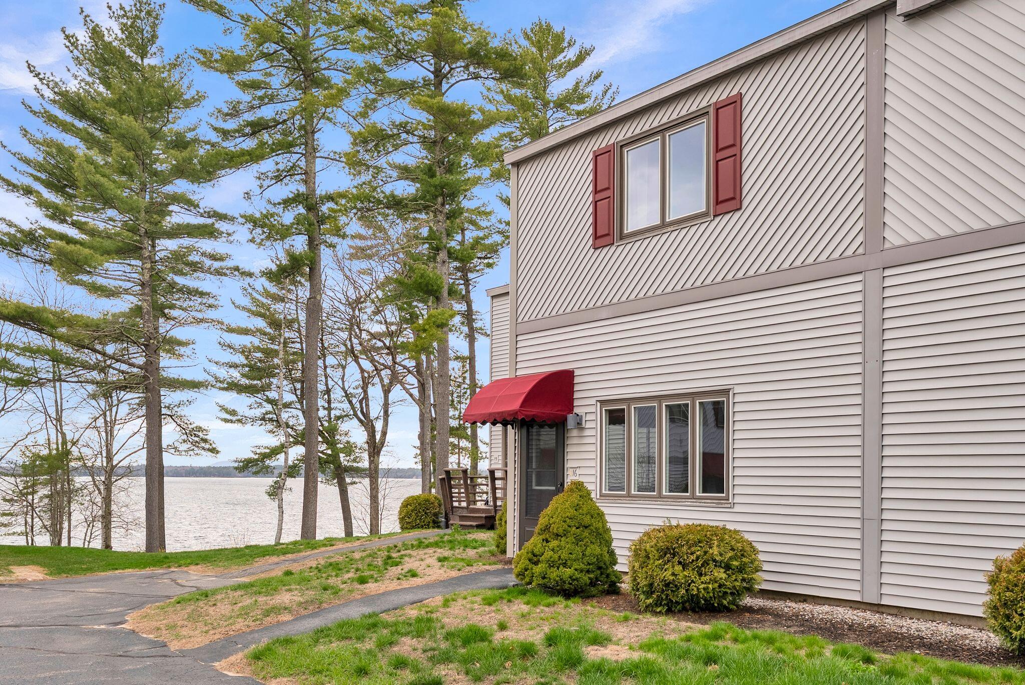 1112 Roosevelt Trail Windham ME 04062