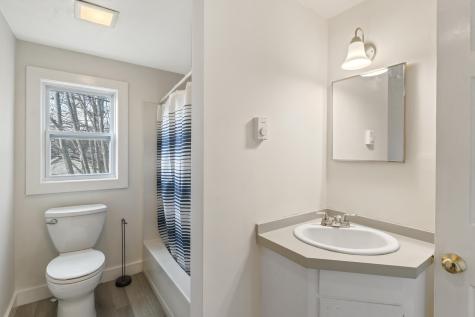 22 Pier Road Kennebunkport ME 04046