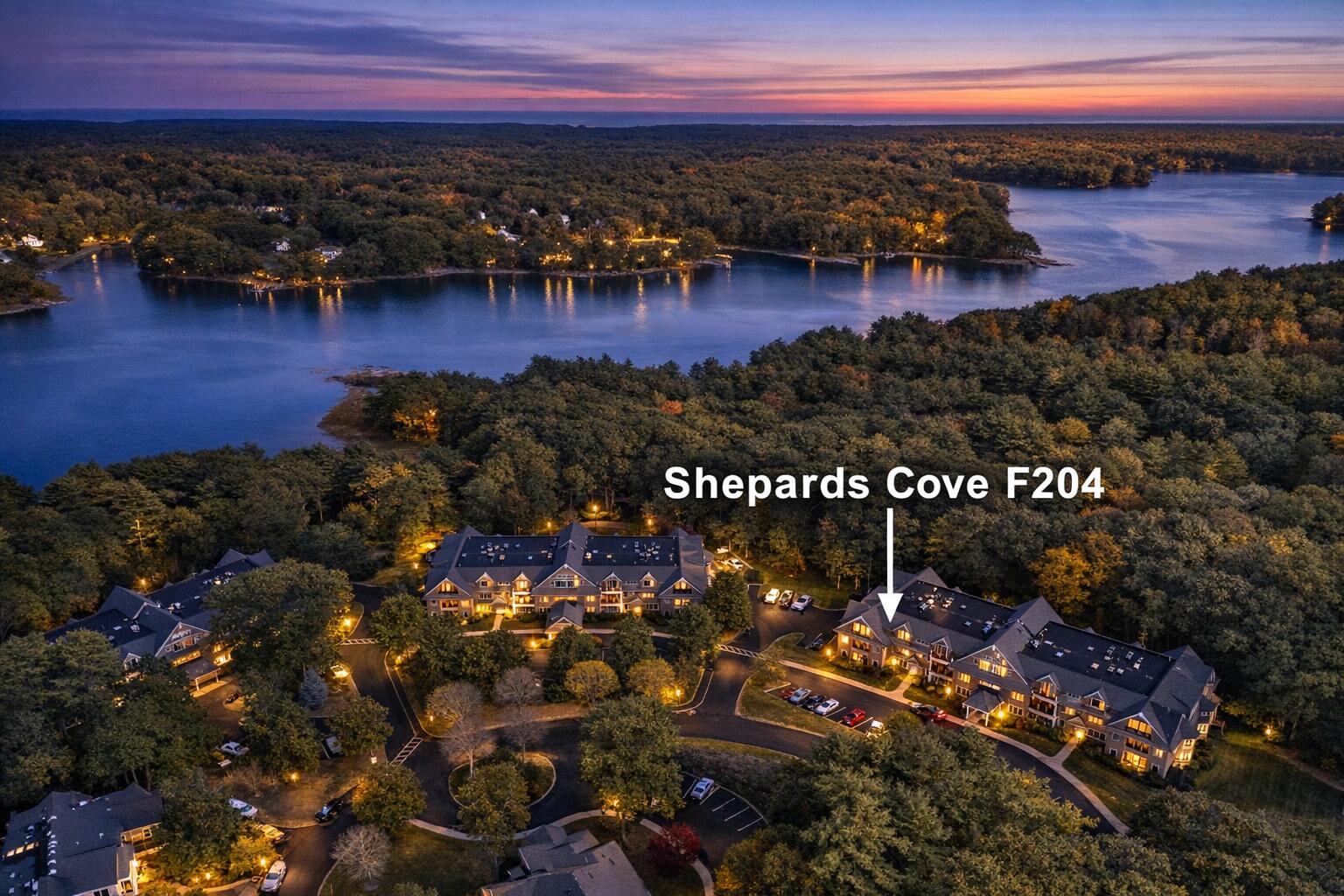Kittery ME, 100 Shepards Cove Road, Unit F204