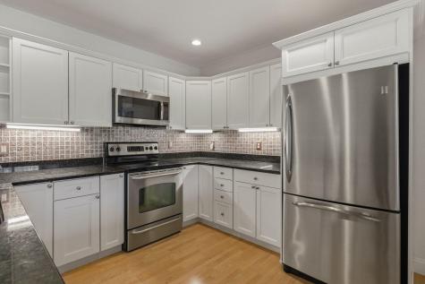 100 Shepards Cove Road Kittery ME 03904