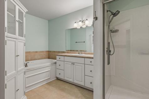 100 Shepards Cove Road Kittery ME 03904