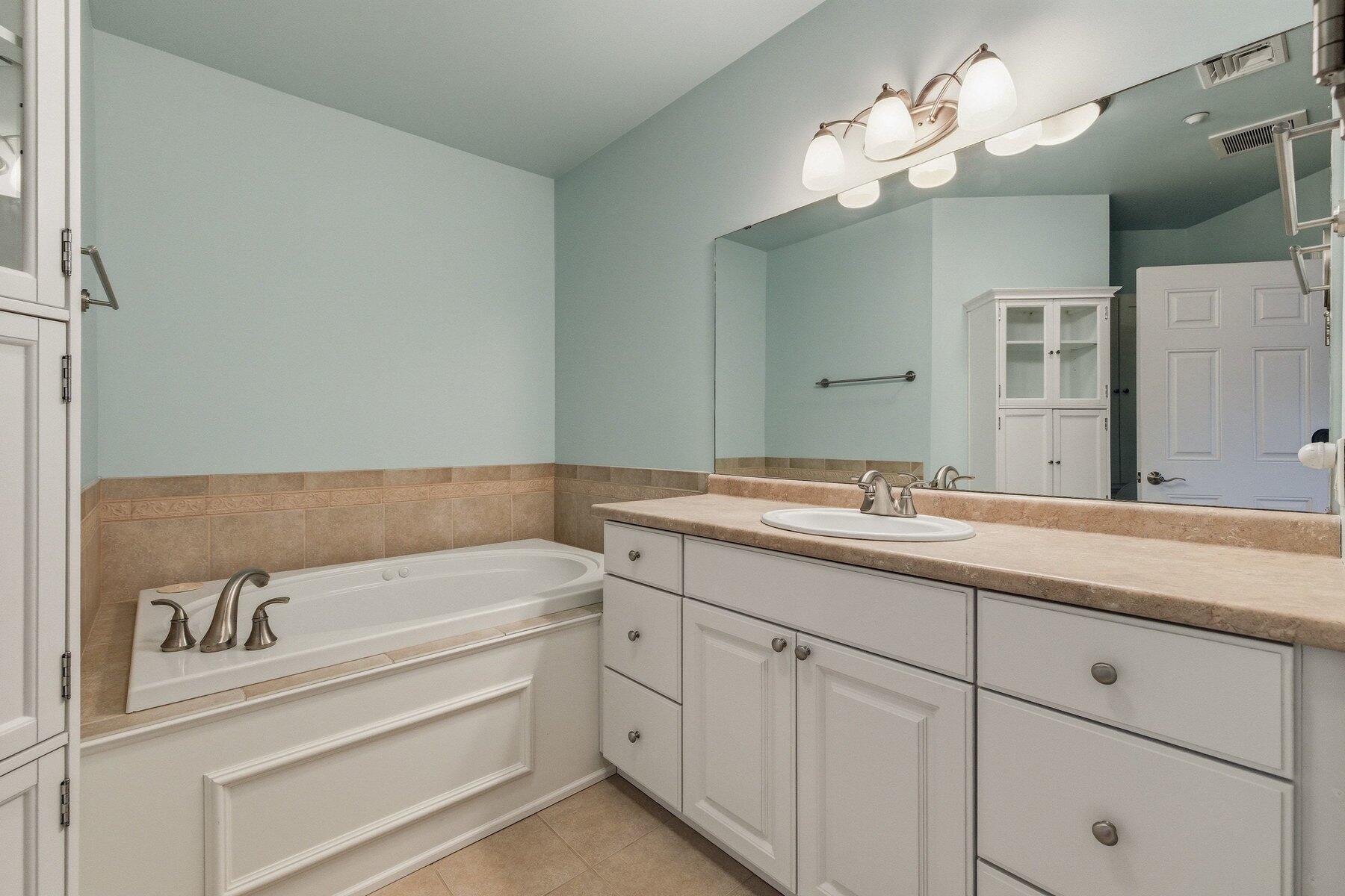 100 Shepards Cove Road Kittery ME 03904