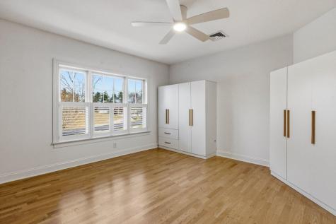 100 Shepards Cove Road Kittery ME 03904