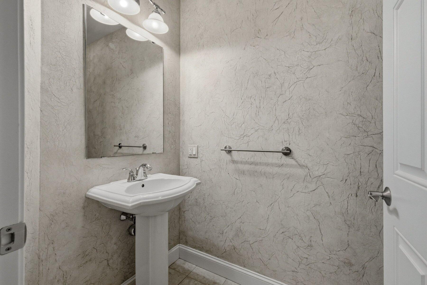 100 Shepards Cove Road Kittery ME 03904