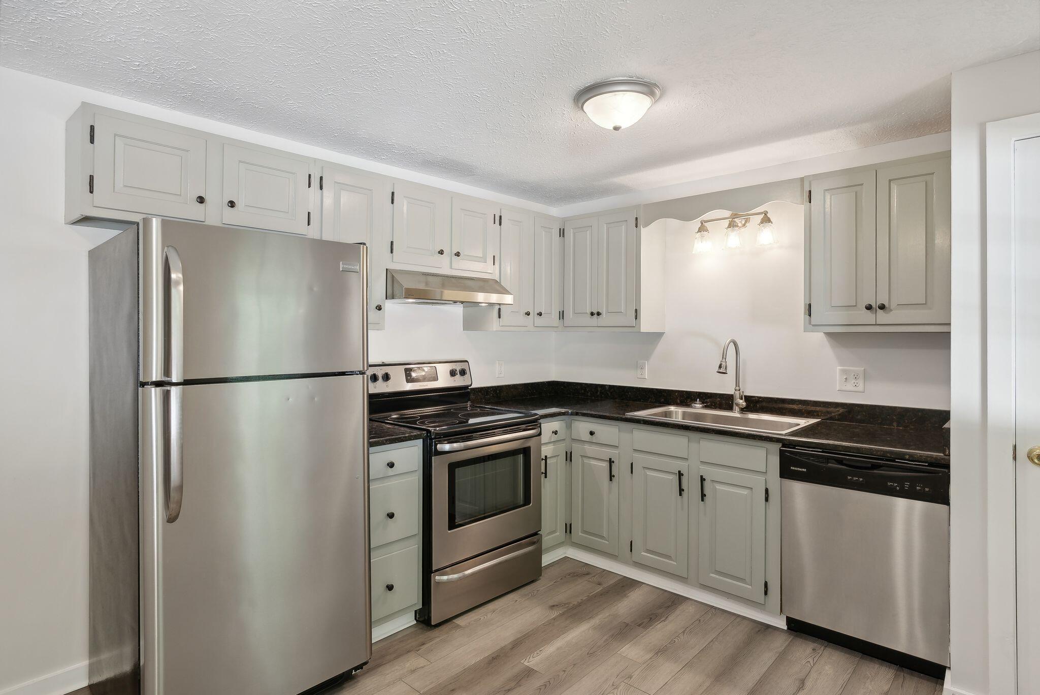 18 Easy Way Windham ME 04062