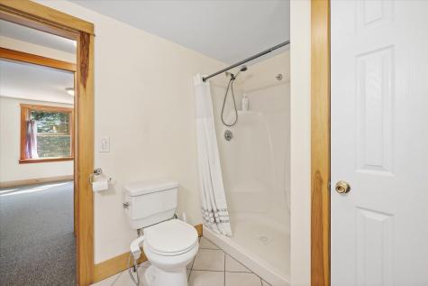 10 Maslow Square Blue Hill ME 04614