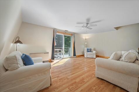 10 Maslow Square Blue Hill ME 04614