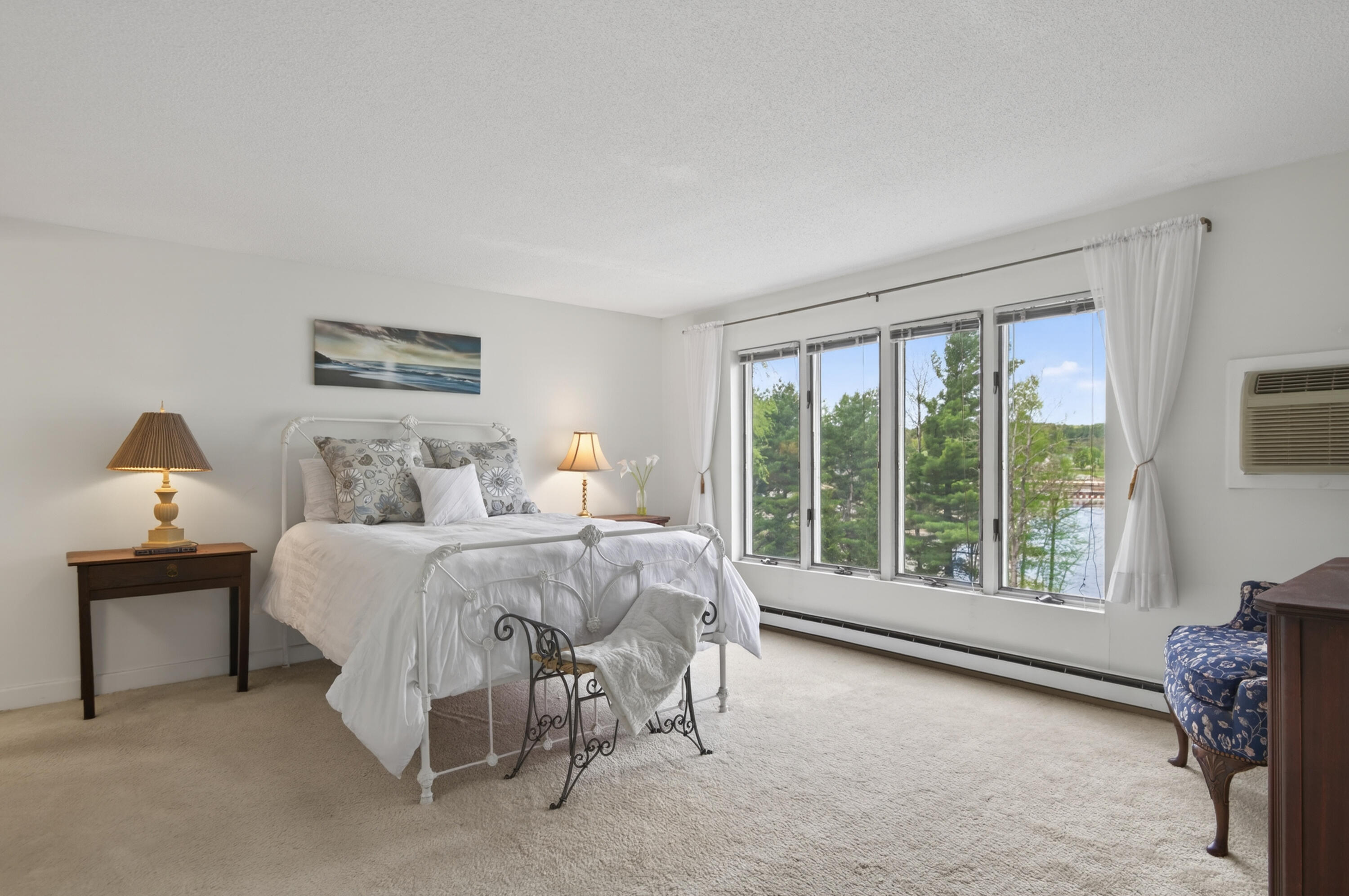 4 Goodridge Drive Naples ME 04055