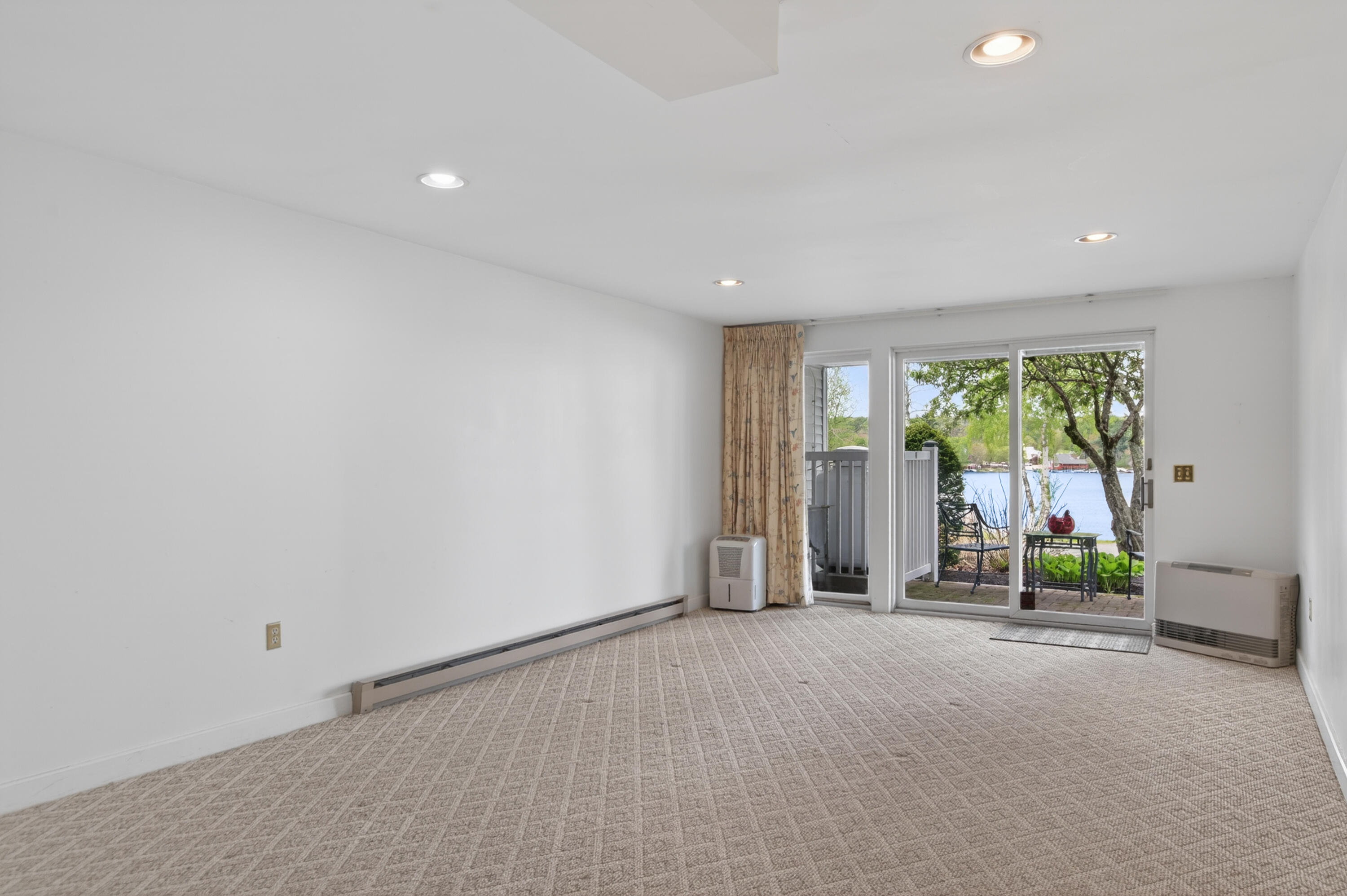 4 Goodridge Drive Naples ME 04055