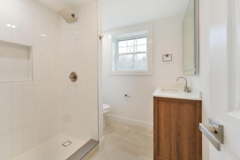 18 Ash Point Road Harpswell ME 04079