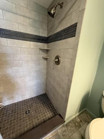 23 Clifford Road Naples ME 04055