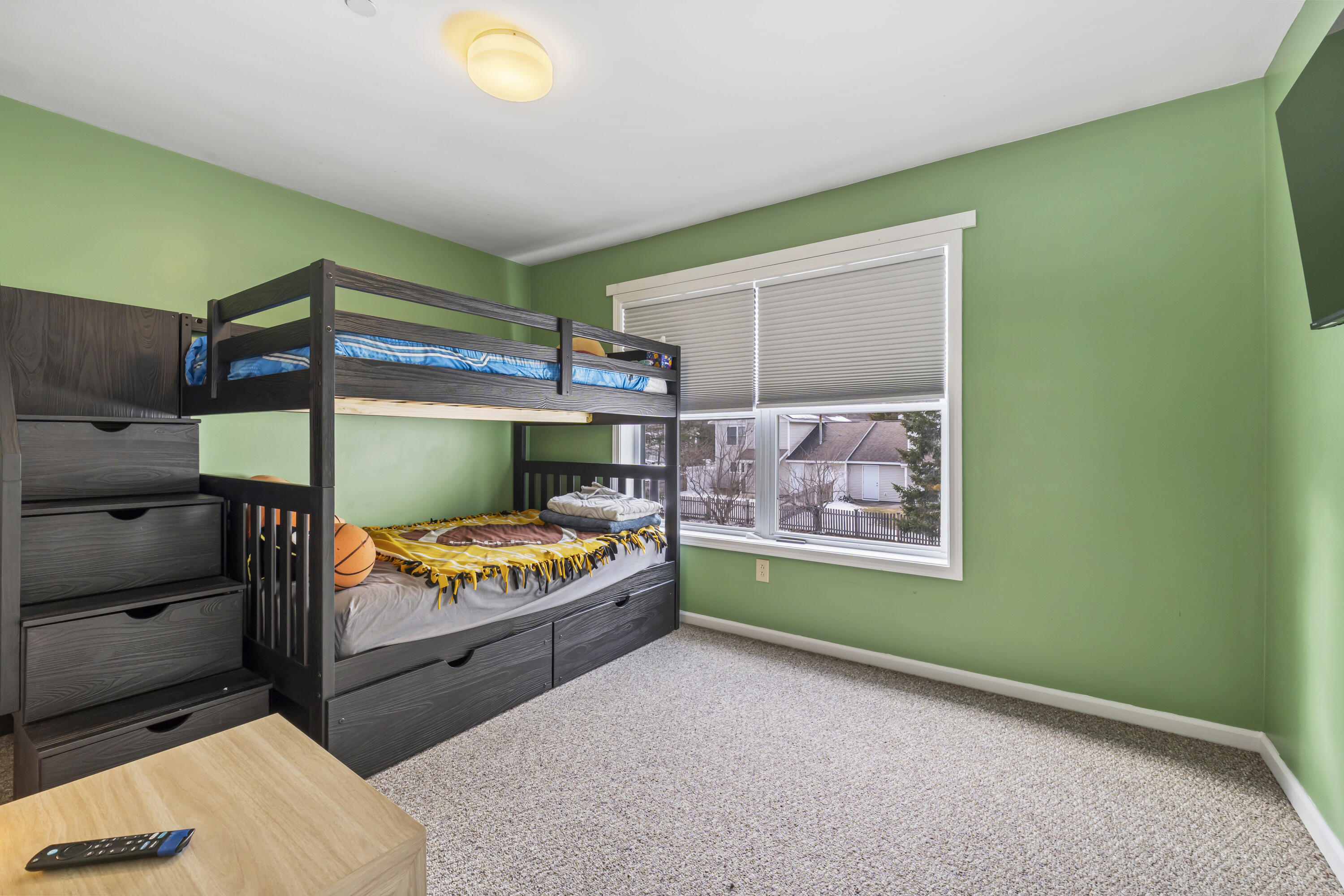 25 Beaver Pond Road Brunswick ME 04011
