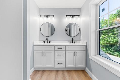 7 Parsonage Road North Yarmouth ME 04097