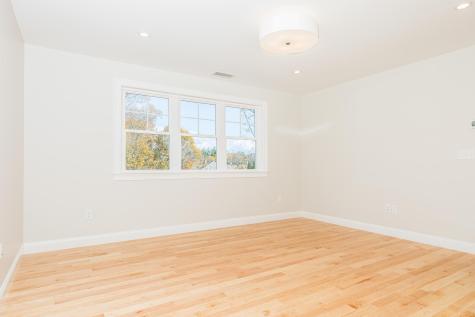 12 Gillis Drive Kittery ME 03904