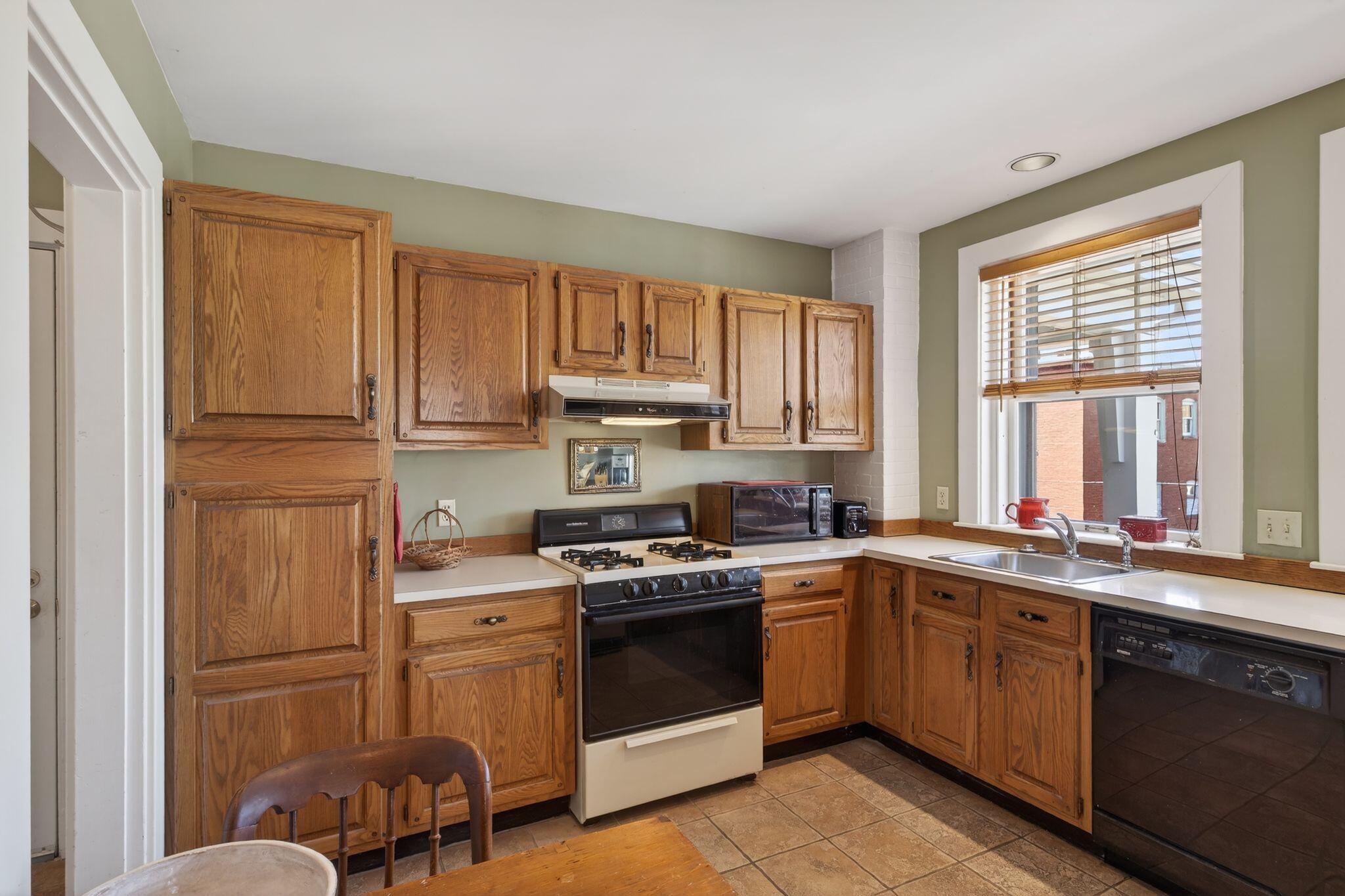 122 Neal Street Portland ME 04102
