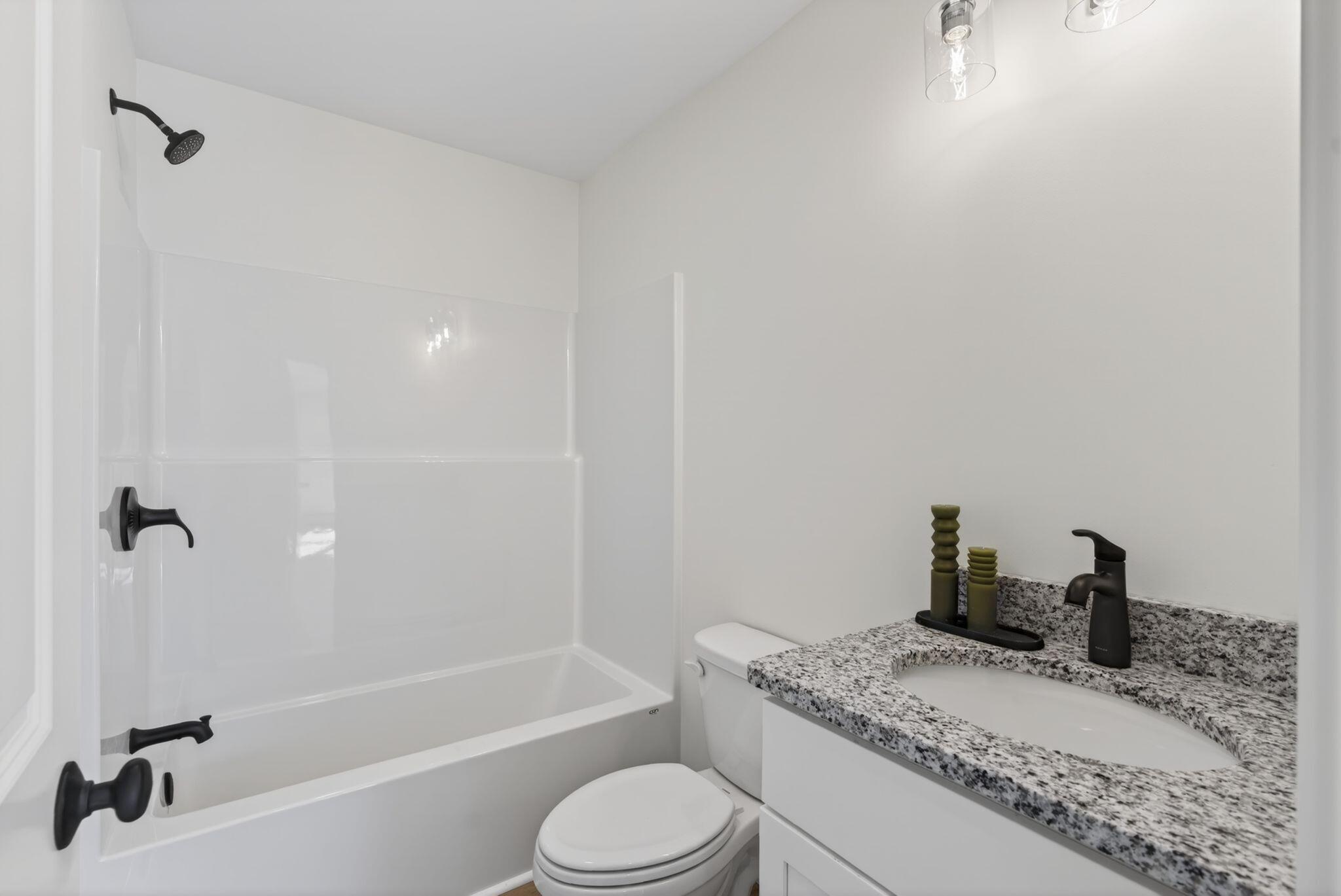 12 Feldspar Lane Cumberland ME 04021