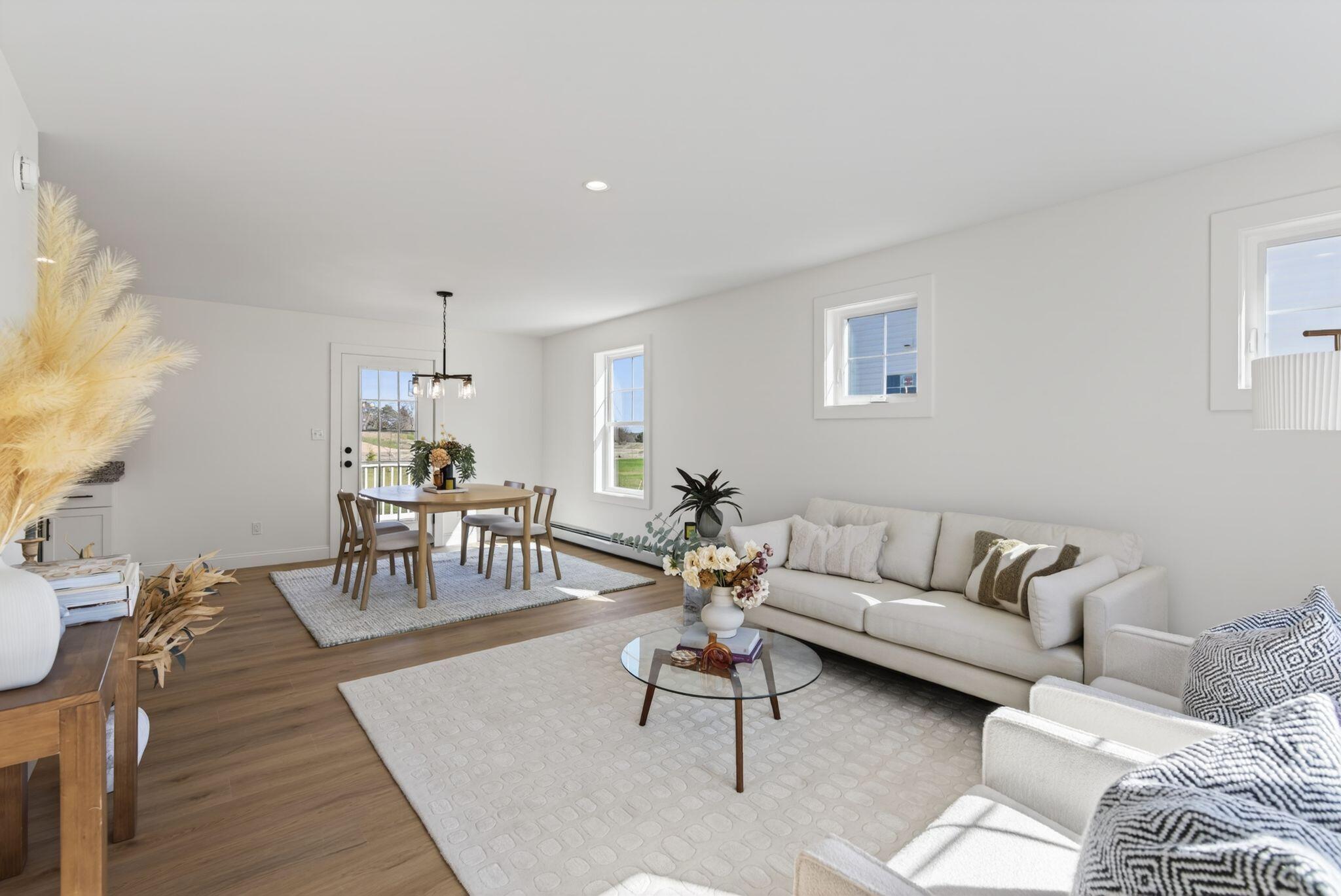 12 Feldspar Lane Cumberland ME 04021