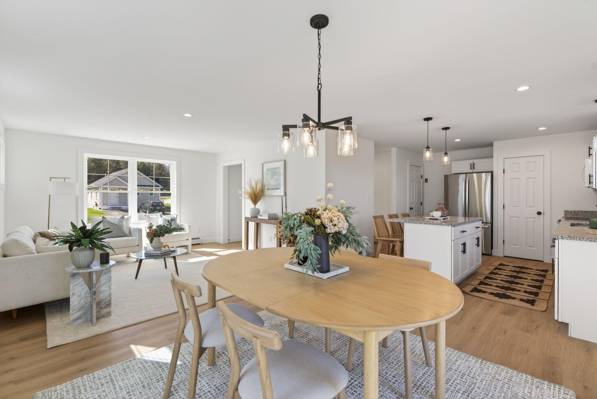 12 Feldspar Lane Cumberland ME 04021