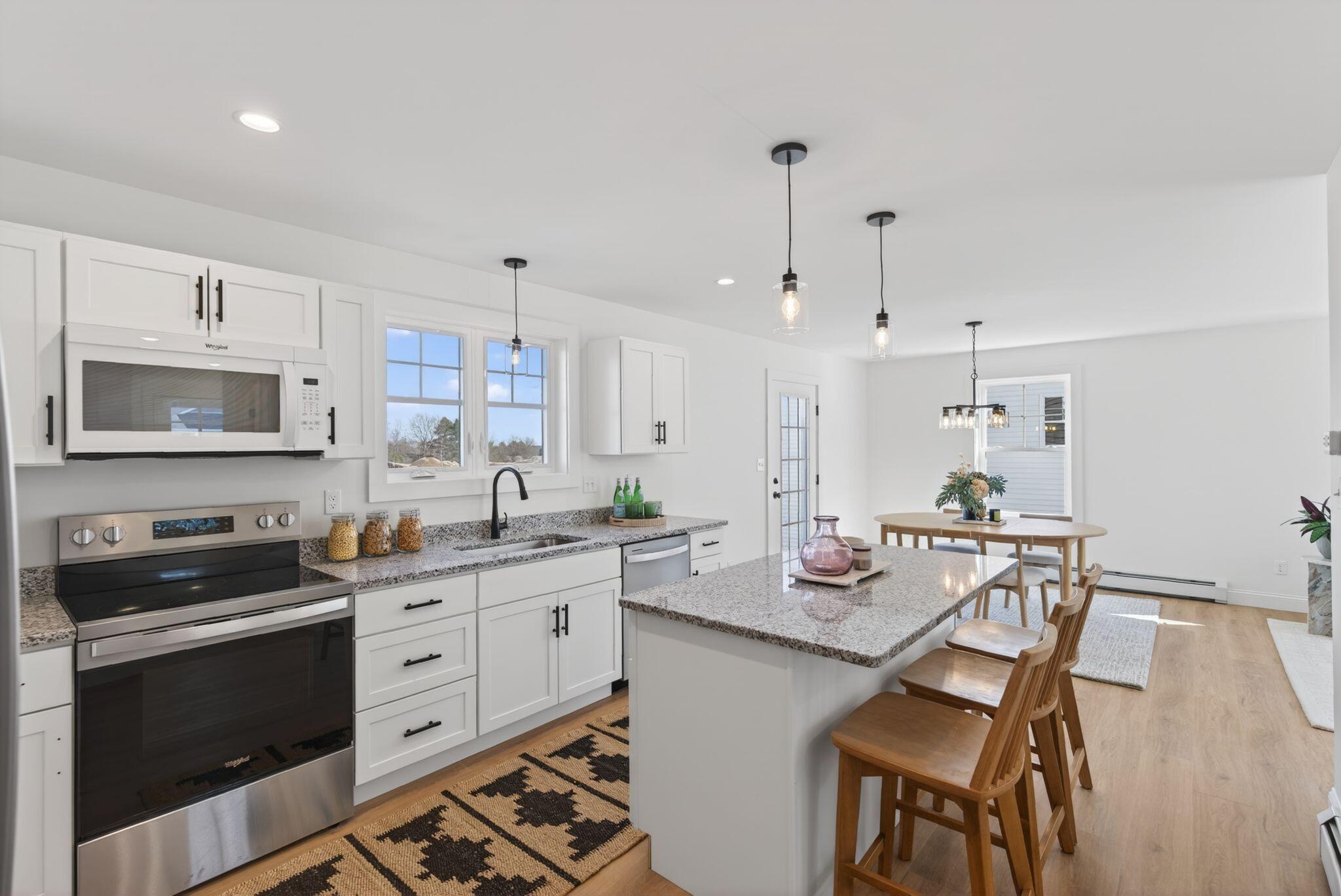 12 Feldspar Lane Cumberland ME 04021