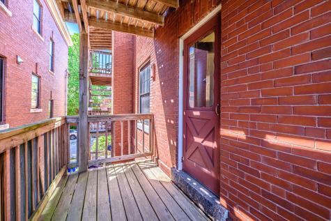199 Vaughan Street Portland ME 04102