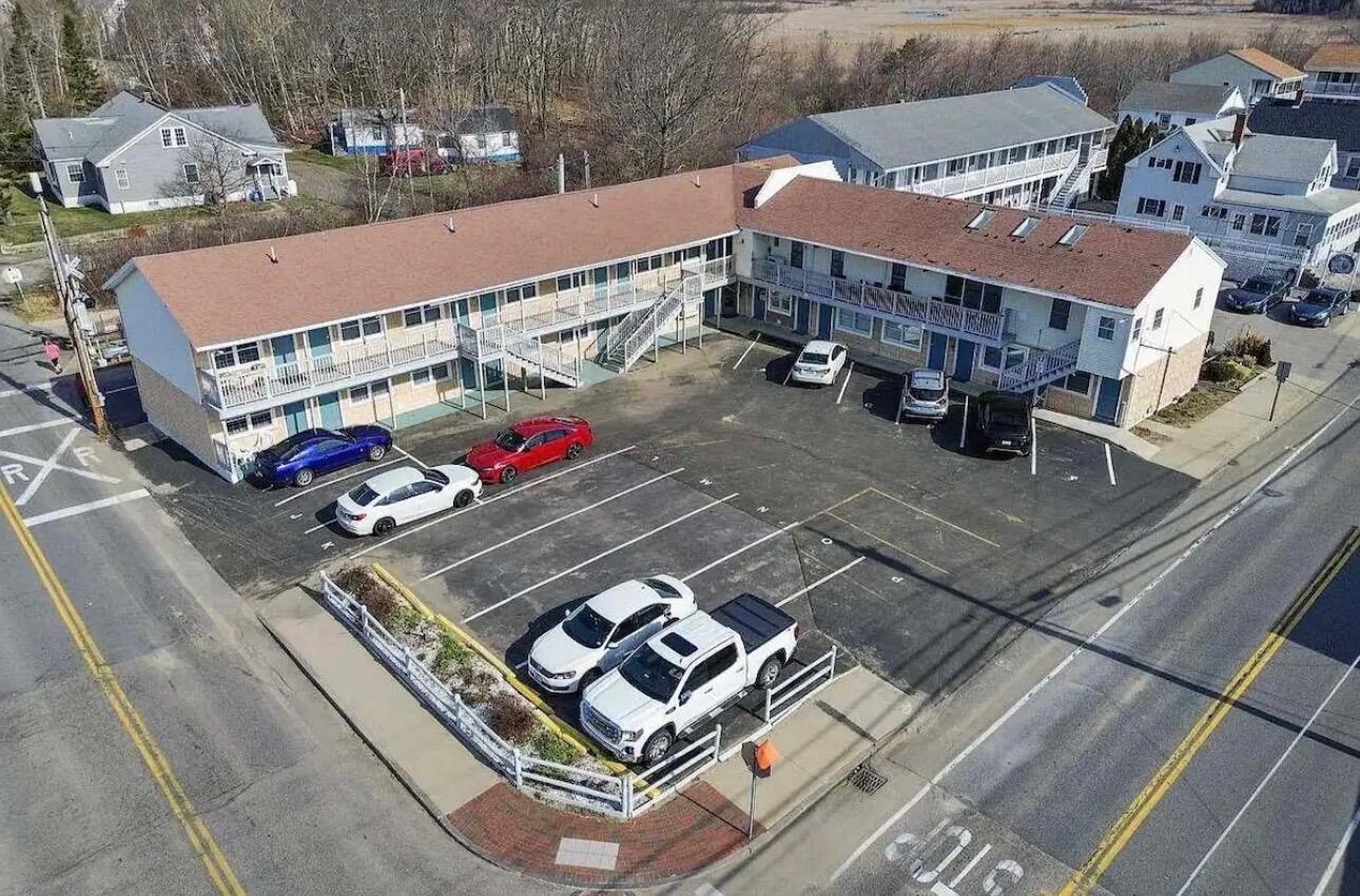 78 E Grand Avenue Old Orchard Beach ME 04064