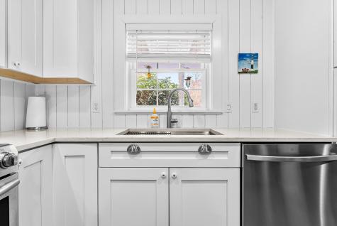 33 Stratford Place Kennebunk ME 04043