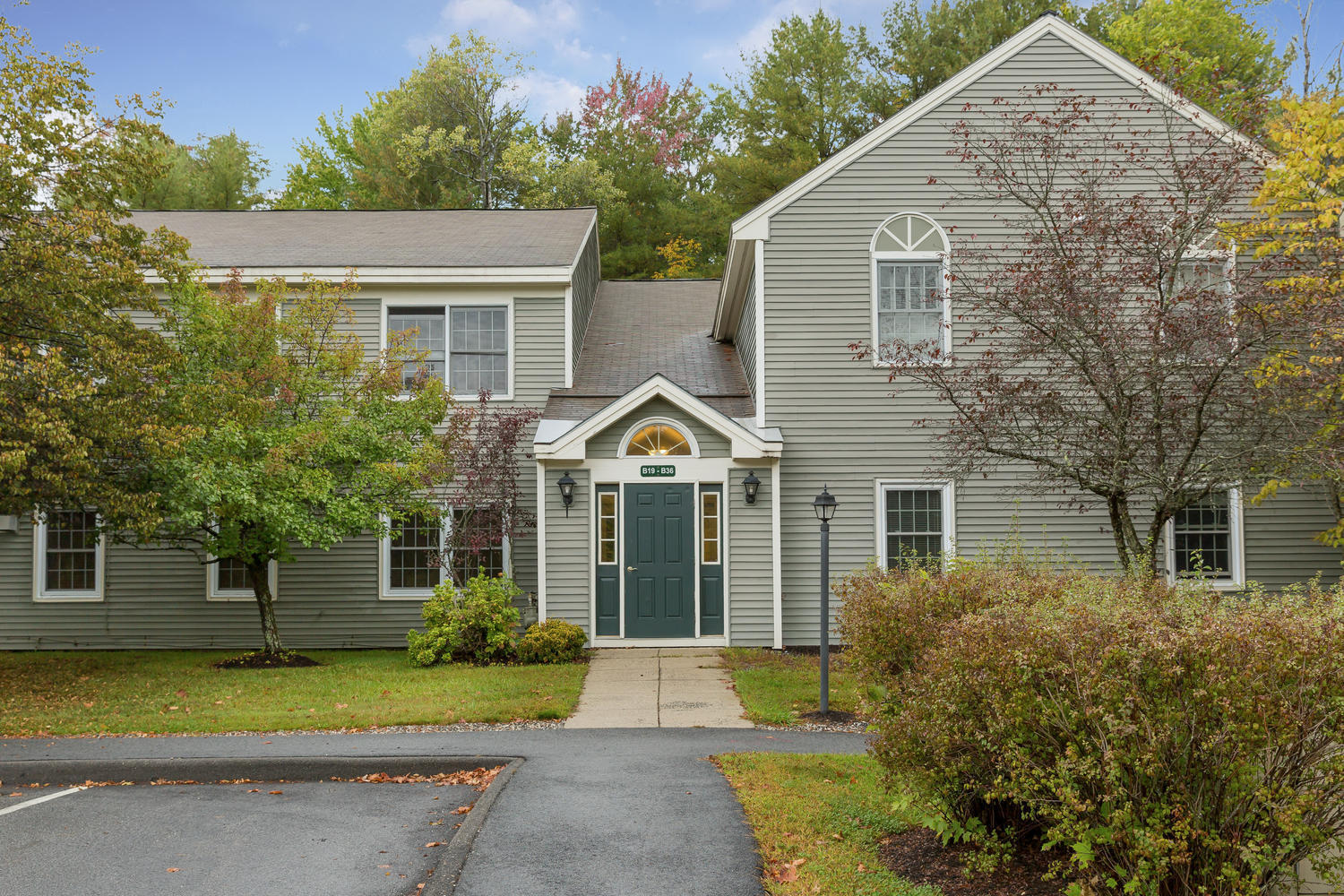 35 Somerset Freeport ME 04032