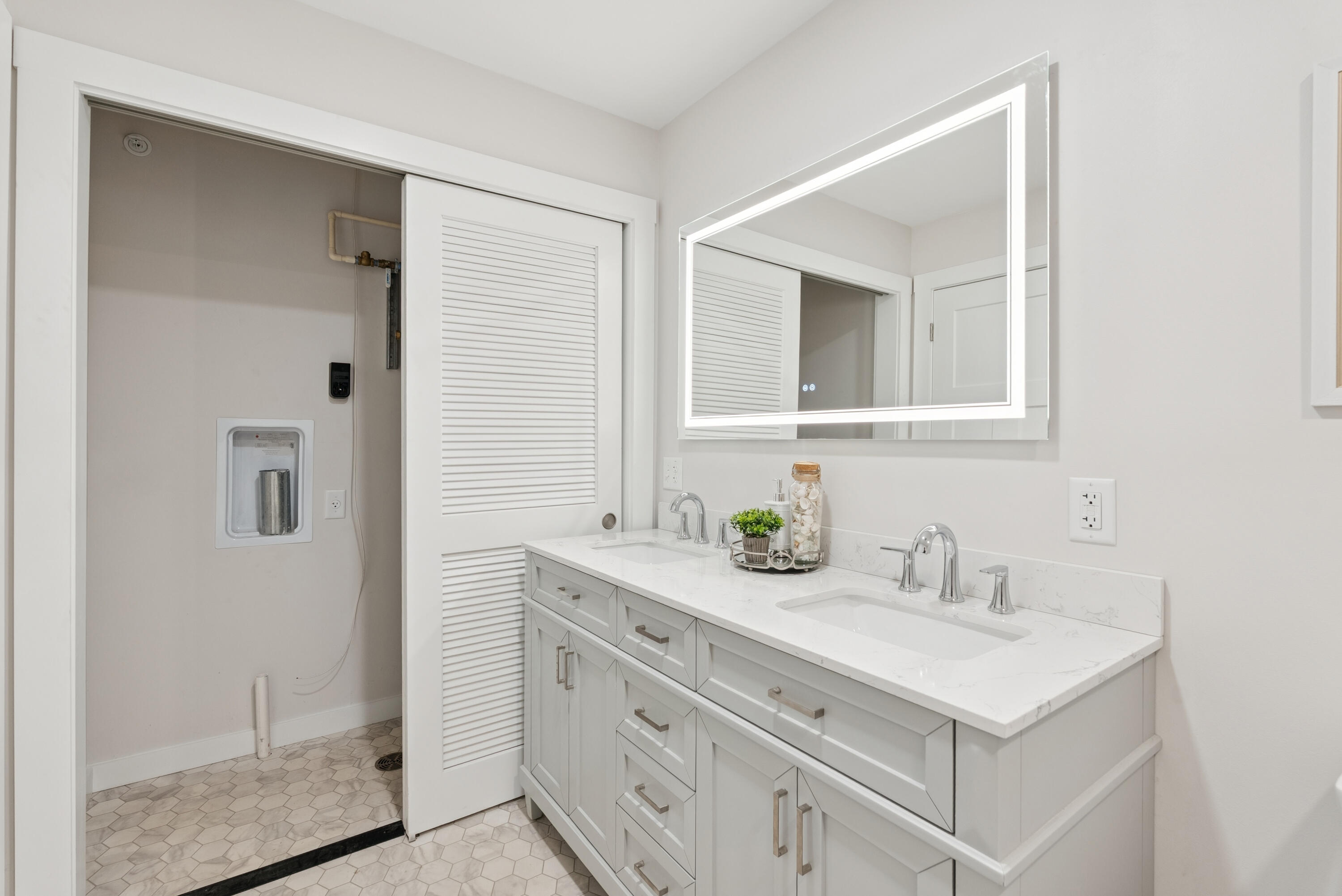 3 Cedar Bend Boothbay ME 04537