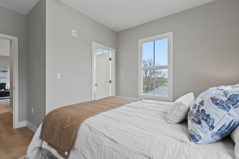 298 Main Street Yarmouth ME 04096
