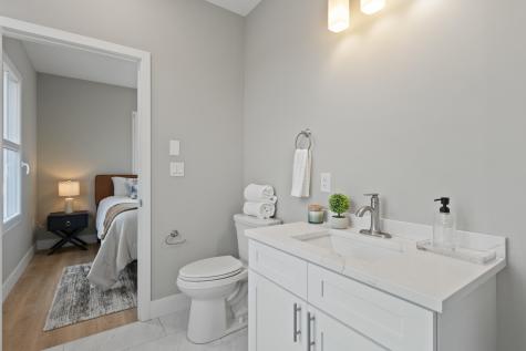298 Main Street Yarmouth ME 04096