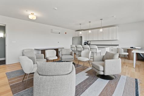 65 Mcauley Way Portland ME 04103