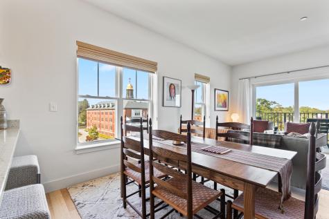 65 Mcauley Way Portland ME 04103