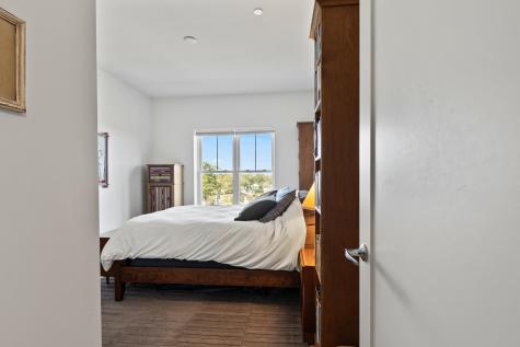 65 Mcauley Way Portland ME 04103