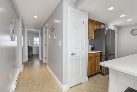 191 E Grand Avenue Old Orchard Beach ME 04064