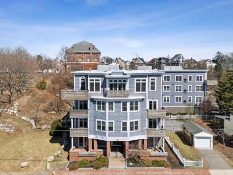 135 Sheridan Street Portland ME 04101