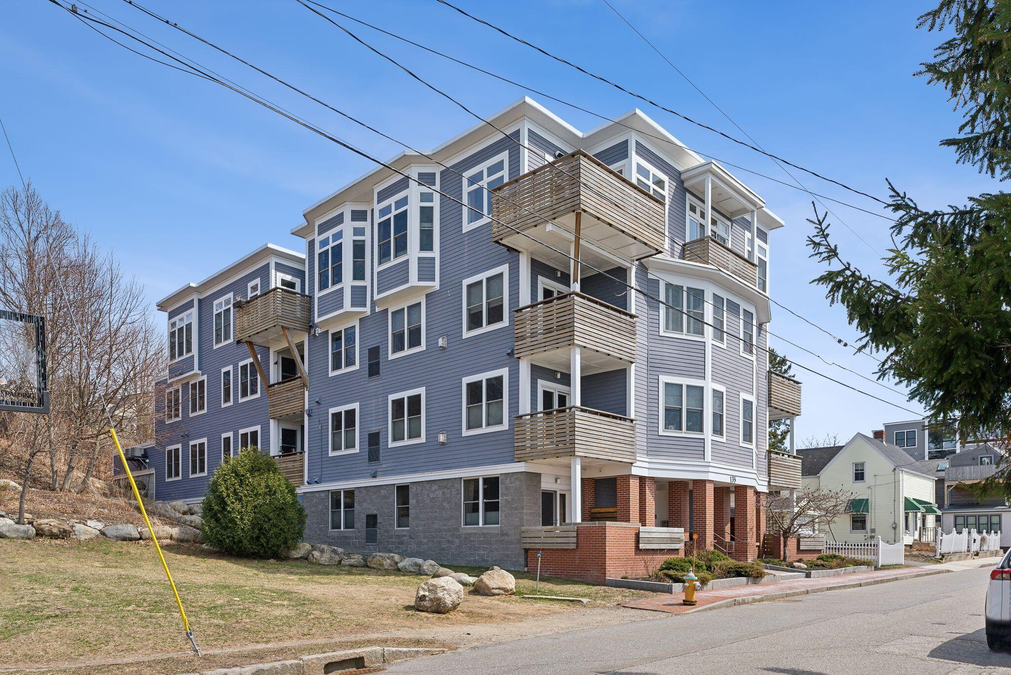 135 Sheridan Street Portland ME 04101