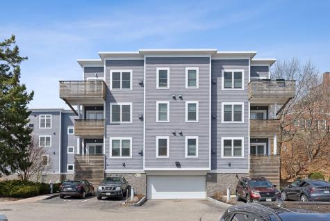 135 Sheridan Street Portland ME 04101