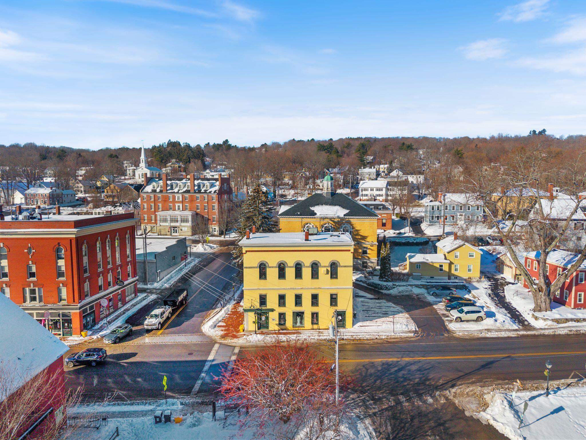 Hallowell ME, 89 Water Street, Unit 2