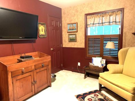 46 Club House Lane Auburn ME 04210