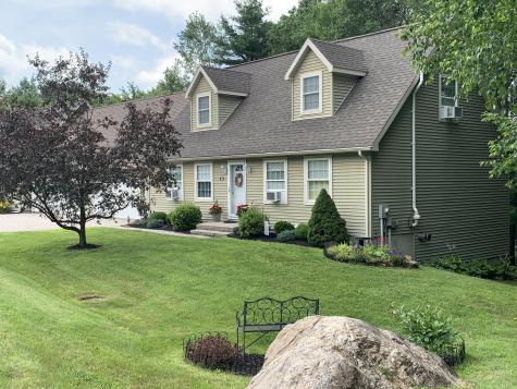 46 Club House Lane Auburn ME 04210