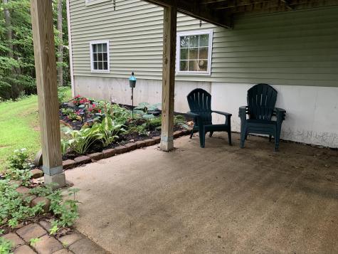 46 Club House Lane Auburn ME 04210