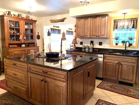 46 Club House Lane Auburn ME 04210