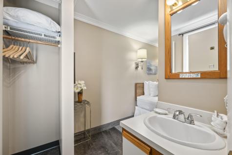 733 Post Road Wells ME 04090