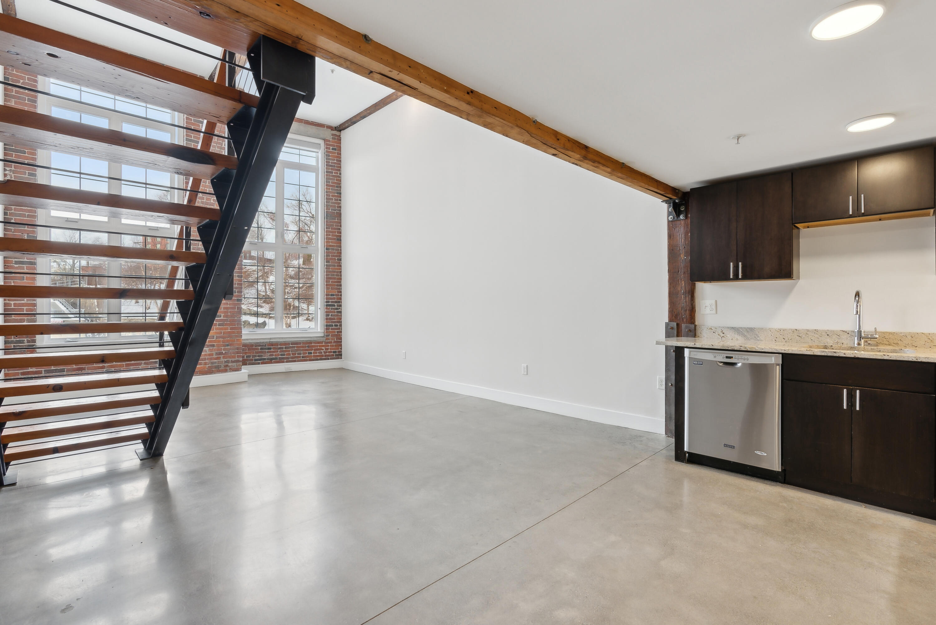 2 Main Street Biddeford ME 04005