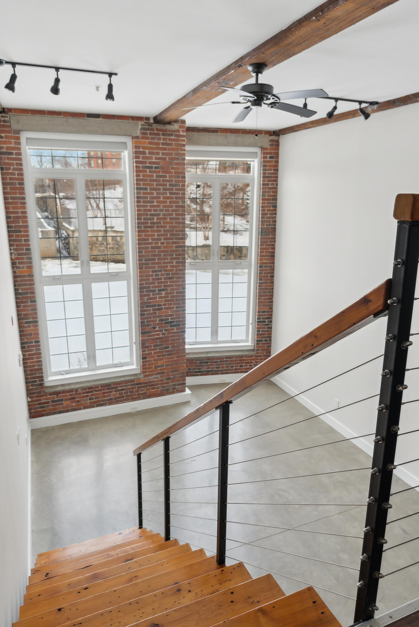 2 Main Street Biddeford ME 04005