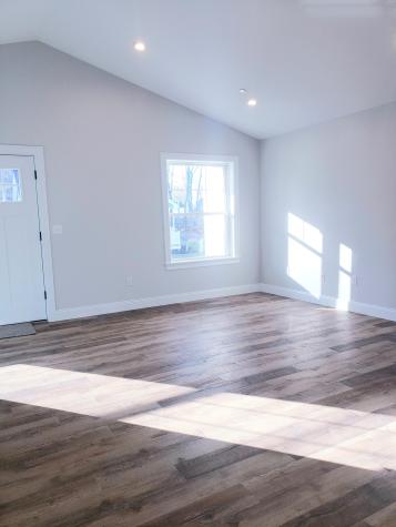 20 Heritage Way Saco ME 04072